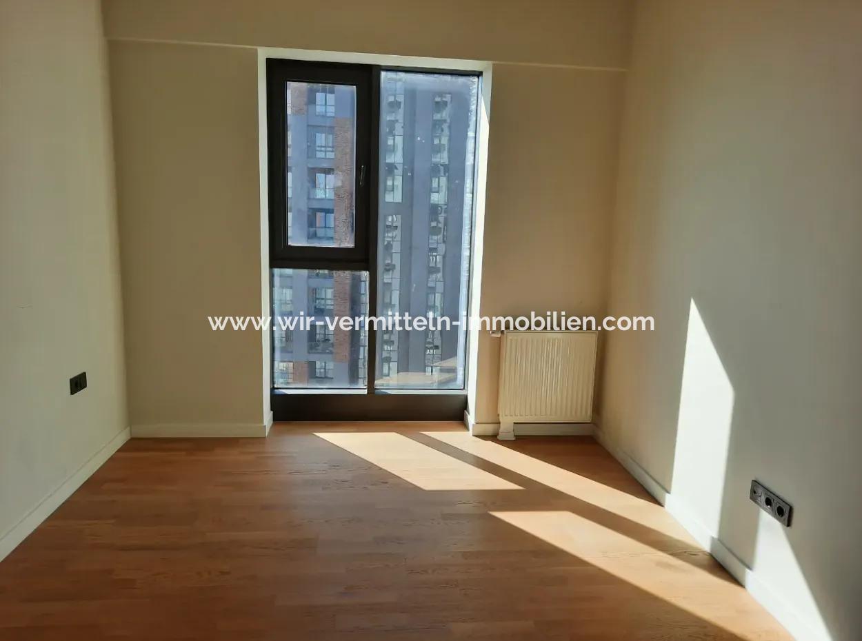 1+1 46 M² 9Th Floor Lake View Apartment For Sale In Beytepe İncek Bulvar Loft Complex