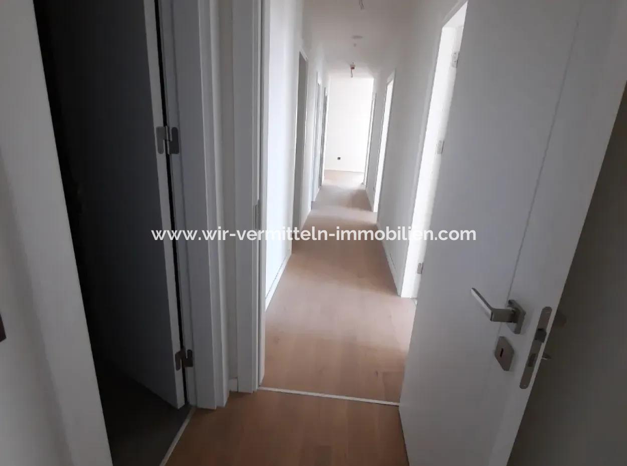 4+1 17 Th Floor Tenantless Apartment For Sale In Beytepe İncek Bulvar Loft Complex