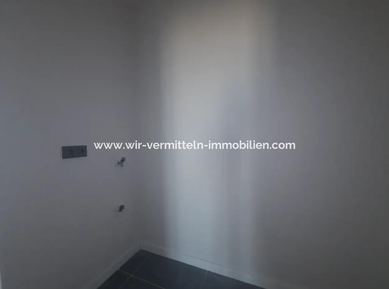 5+1 Tenantless Apartments For Sale In Beytepe İncek Bulvar Loft Complex