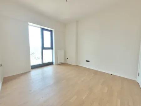 Beytepe İncek Bulvar Loft For Sale 1+1 55 M² 17Th Floor Apartment