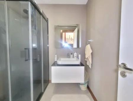 Vacant Luxury Furnished İncek Prestige  18Th Floor Apartment For Rent 1+1 62 M²