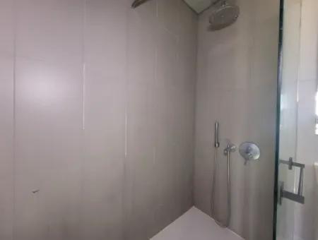 Vacant İncek Loft For Sale 1+1 2Nd Floor Apartment With Lake View