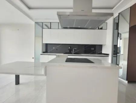 Ankara Çayyolu Alacaatli Horizontal Architecture For Sale 4+1