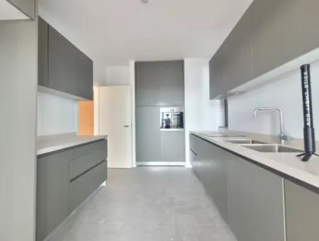 Empty İncek Loft For Sale Terrace 4+1 Mogan View 146 M² 1St Floor Apartment