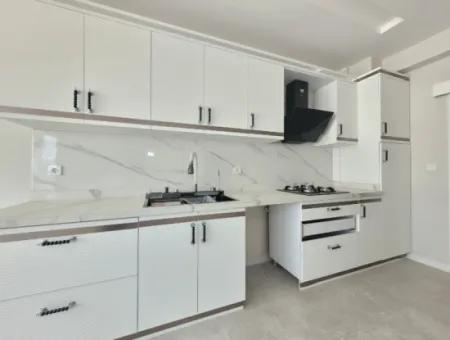 Suitable For Citizenship Luxury 200 M² Apartment For Sale On An Intermediate Floor With Park View In Bahçelievler Neighborhood, Gölbaşı, Ankara,