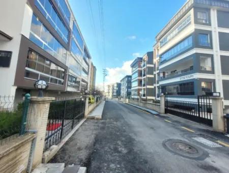 Suitable For Citizenship Luxury 200 M² Apartment For Sale On An Intermediate Floor With Park View In Bahçelievler Neighborhood, Gölbaşı, Ankara,