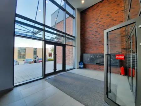 1+1 46 M² 9Th Floor Lake View Apartment For Sale In Beytepe İncek Bulvar Loft Complex