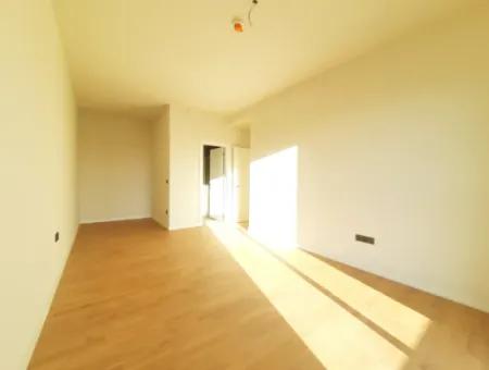 3+1 130 M² 17Rd Floor South Facing Apartment For Sale In Beytepe İncek Bulvar Loft Complex