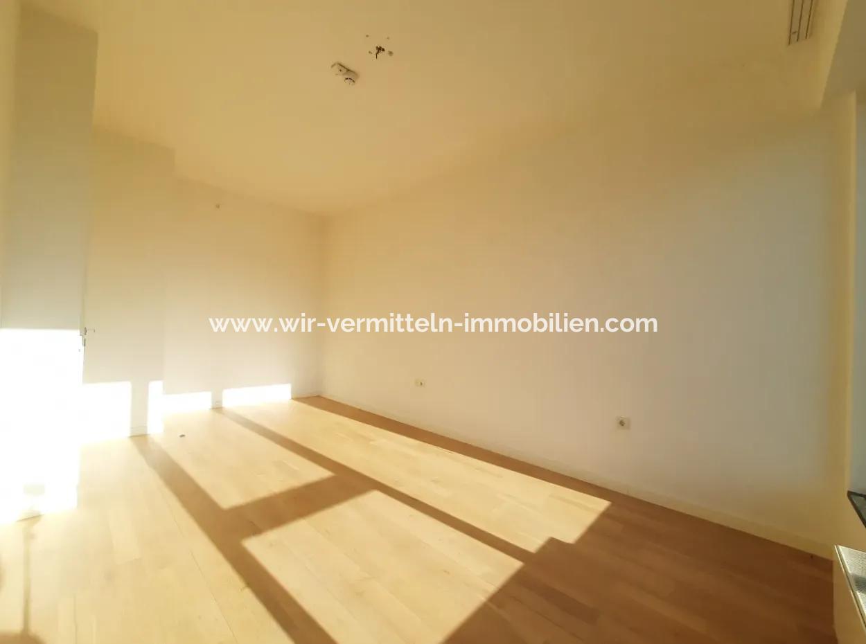 Krediye Uygun İncek Loft Satılık  3+1 Dubleks Peyzaj Manzaralı 2.Kat Daire