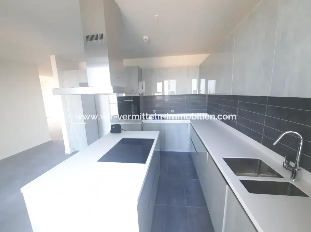 Beytepe İncek Bulvar Loft Satılık 5+1 15.Kat Kiracısız Daire