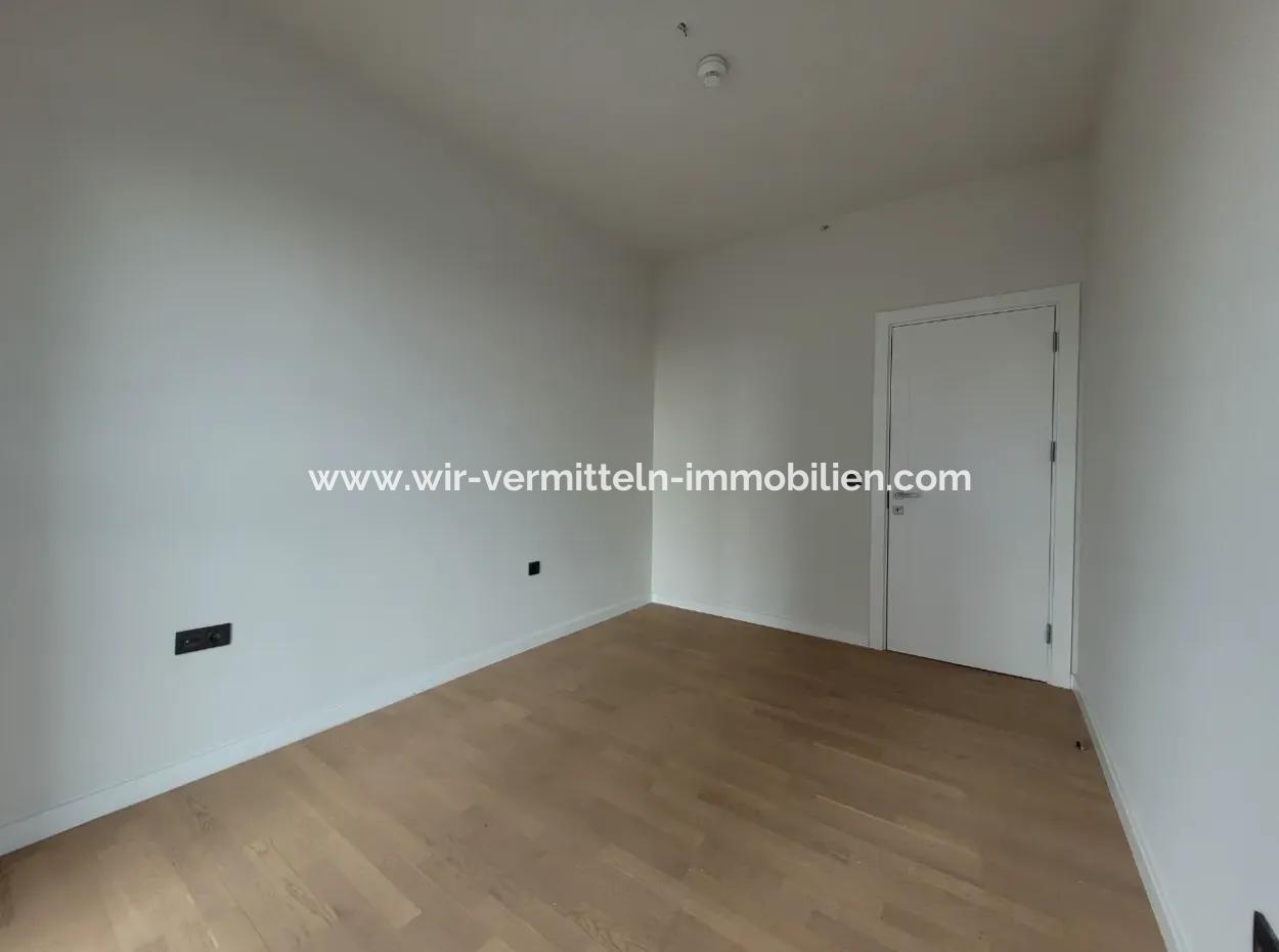 Beytepe İncek Bulvar Loft  Satılık 3+1 110 M² 14.Kat Güney Cephe Daire