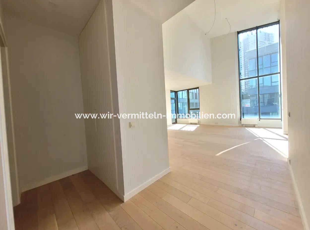 İncek Loft Satılık  5.5+1 Dubleks  Peyzaj Manzaralı 4.Kat Kiracısız Daire