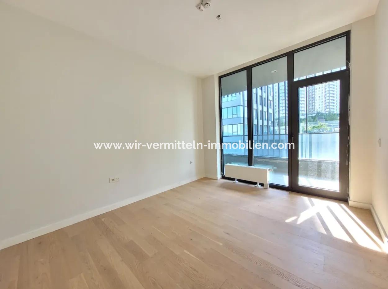 İncek Loft Satılık  5.5+1 Dubleks  Peyzaj Manzaralı 4.Kat Kiracısız Daire