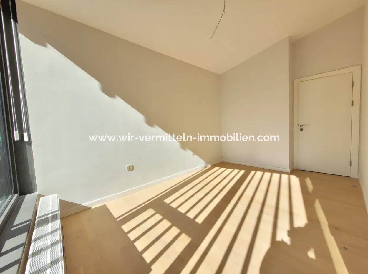 İncek Loft Satılık  5.5+1 Dubleks  Peyzaj Manzaralı 4.Kat Kiracısız Daire