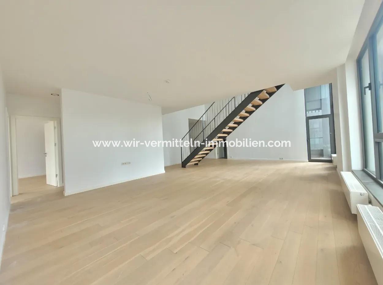 İncek Loft Satılık  5,5+1 Dubleks Peysaj Manzaralı 5.Kat Kiracısız Daire