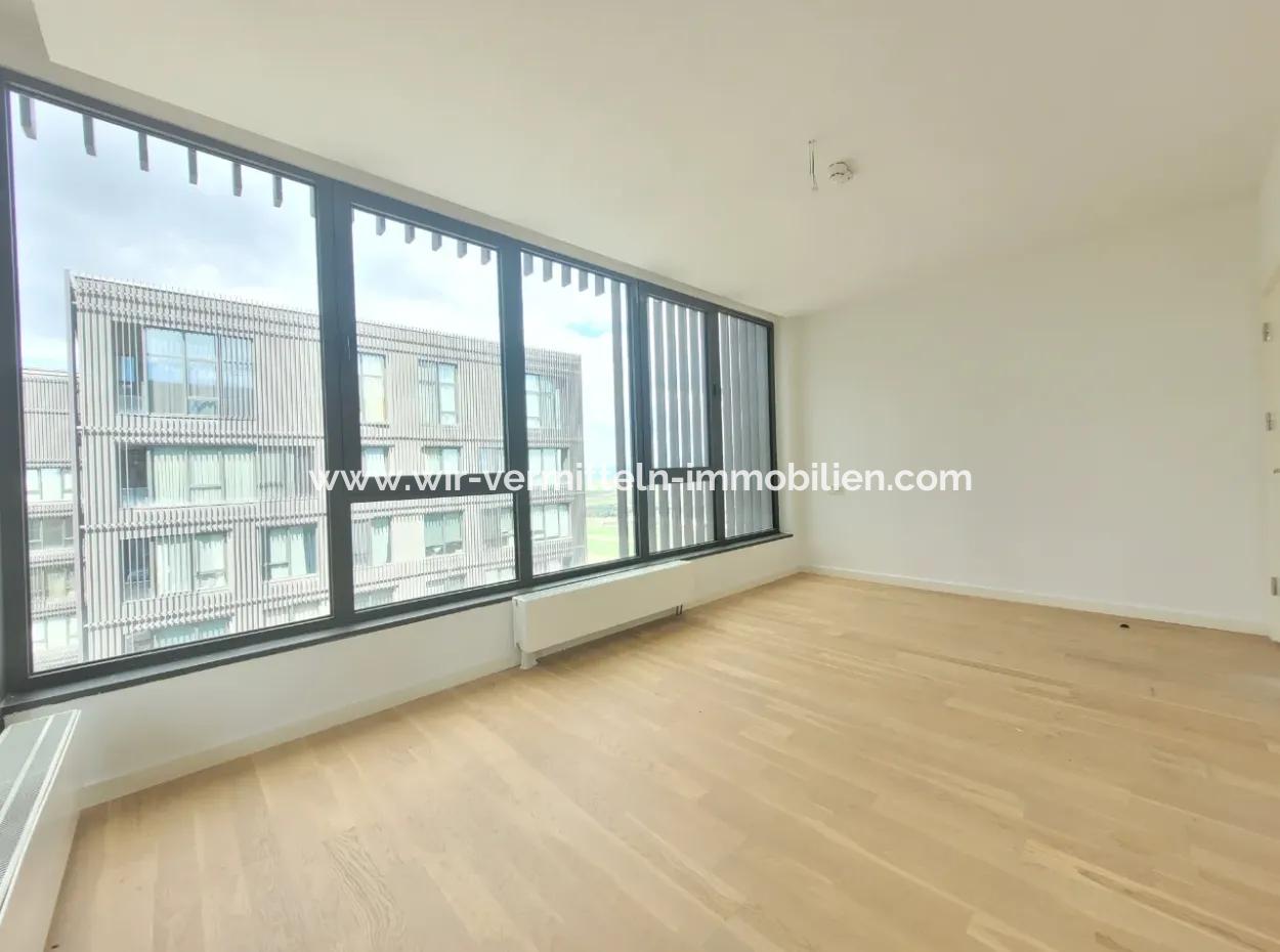 İncek Loft Satılık  5,5+1 Dubleks Peysaj Manzaralı 5.Kat Kiracısız Daire
