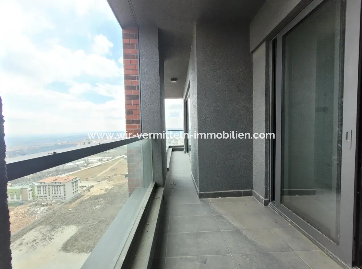 Beytepe İncek Bulvar Loft Satılık 3+1 130 M² 17.Kat Çayyolu Manzaralı Daire