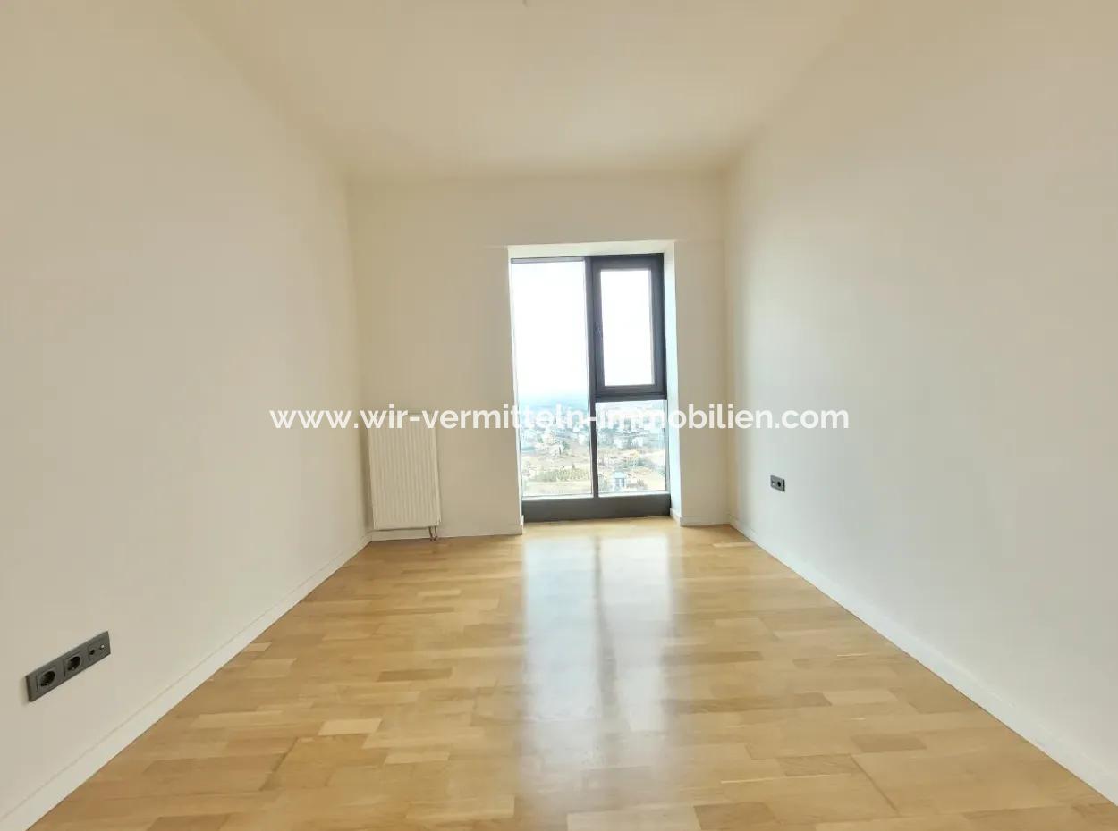 Beytepe İncek Bulvar Loft Satılık 3+1 130 M² 17.Kat Çayyolu Manzaralı Daire