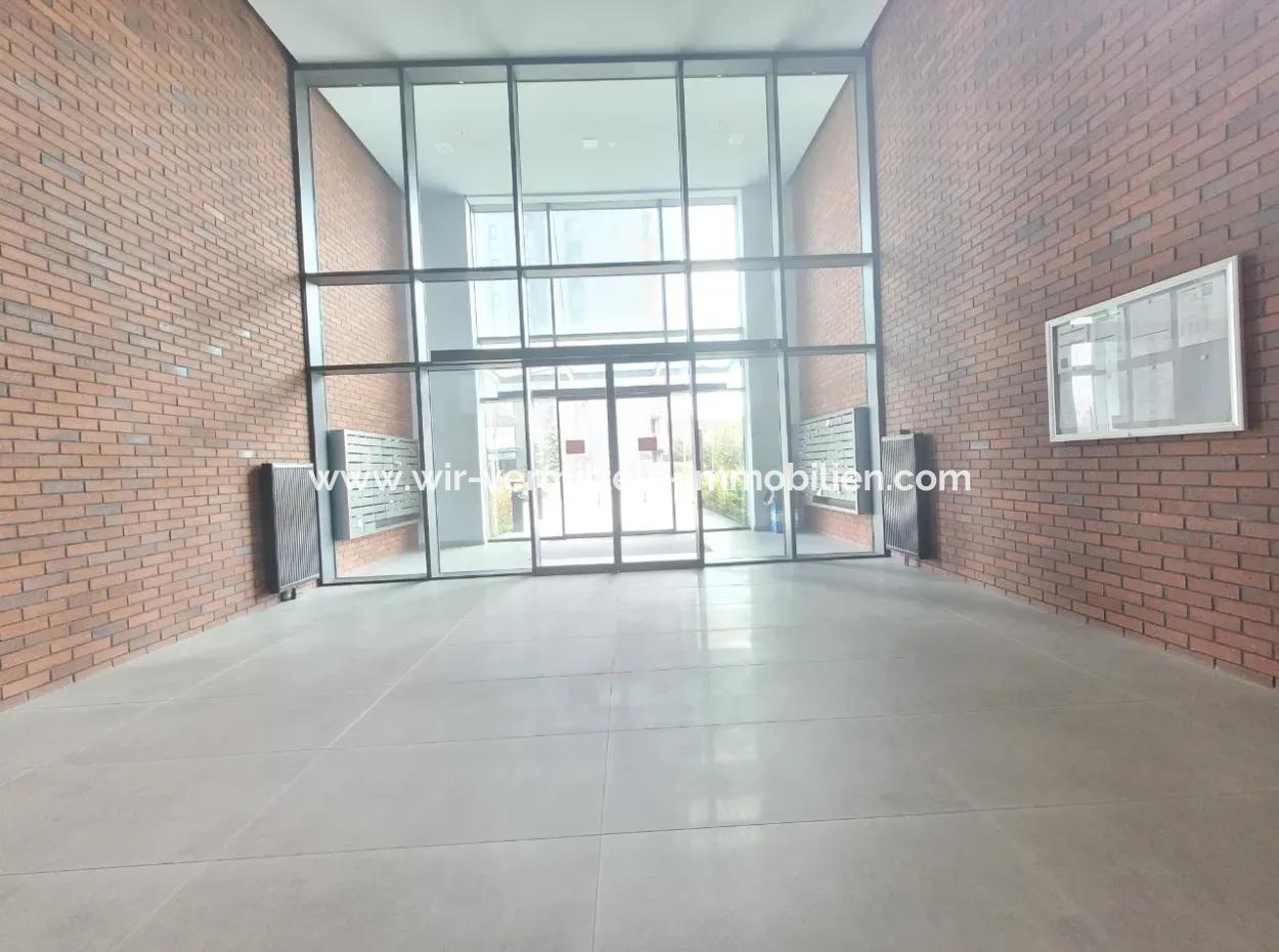 Beytepe İncek Bulvar Loft Satılık 3+1 130 M² 1.Kat Park Manzaralı Güney Cephe Daire