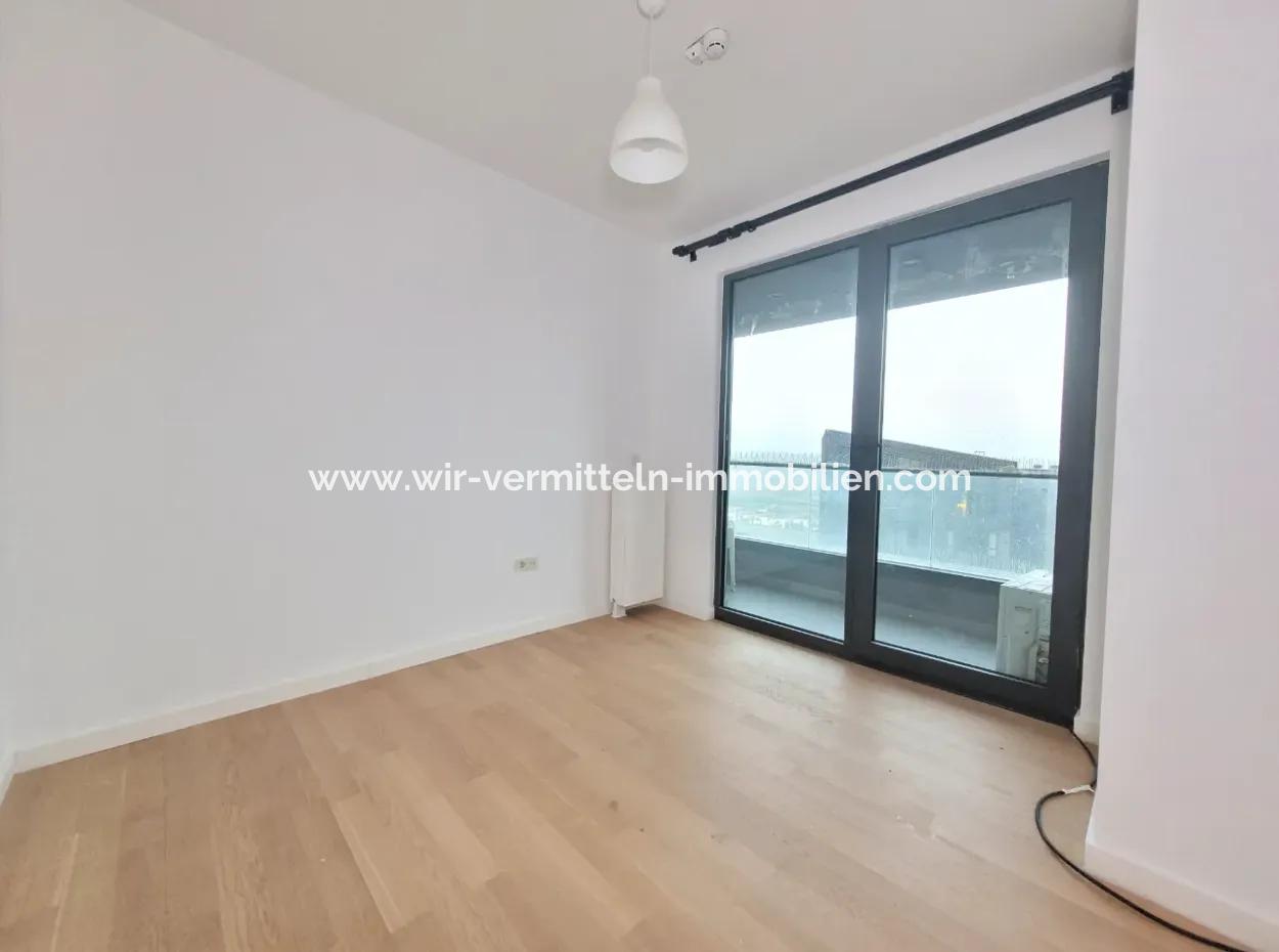 İncek Loft  Kiralık 2+1 85 M² 4.Kat Mogan Cephe Daire