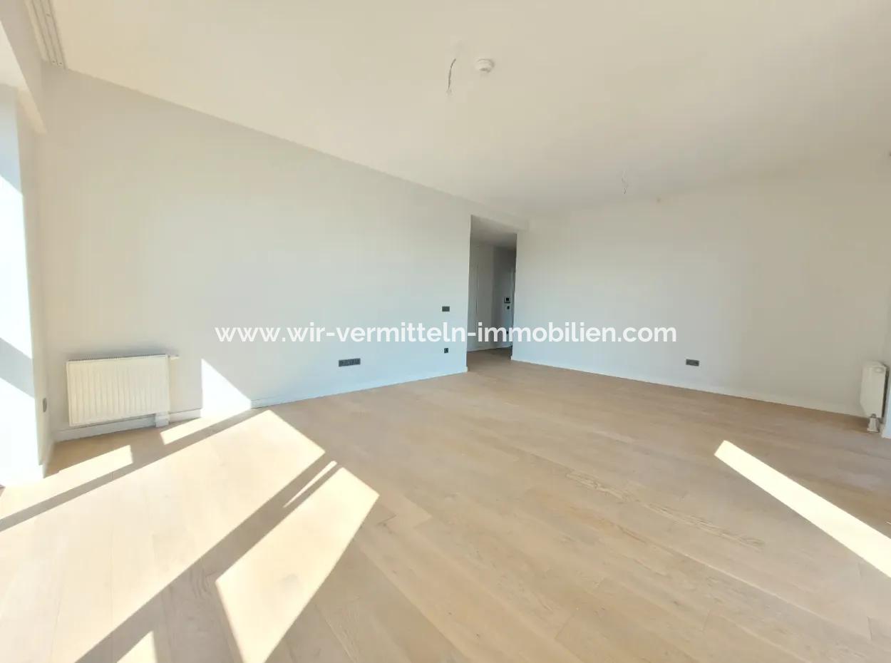 Beytepe İncek Bulvar Loft Satılık 3+1 110 M² 8.Kat Güney Cephe Daire
