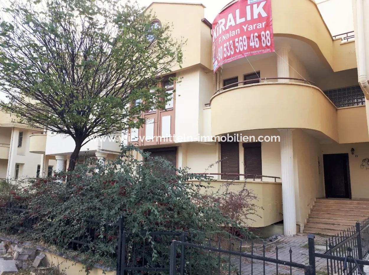 Bilkent 3 Ufuk Sitesi Yanında Oryap Sitesinde Kiralık Lüks 7+1 Villa