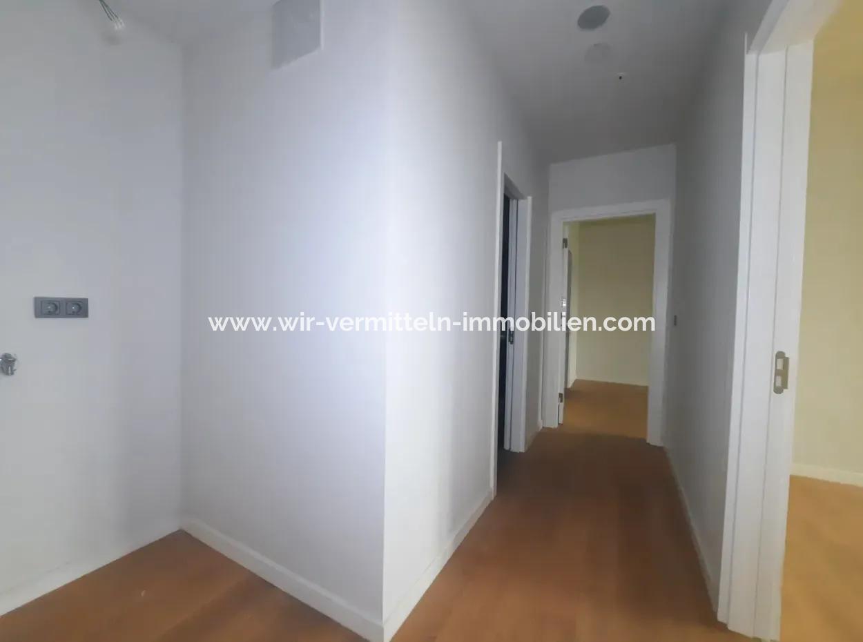 Beytepe İncek Bulvar Loft Satılık 110 M2  2+1 Villa Keyfinde Bahçe Katı  Kiracısız Daire