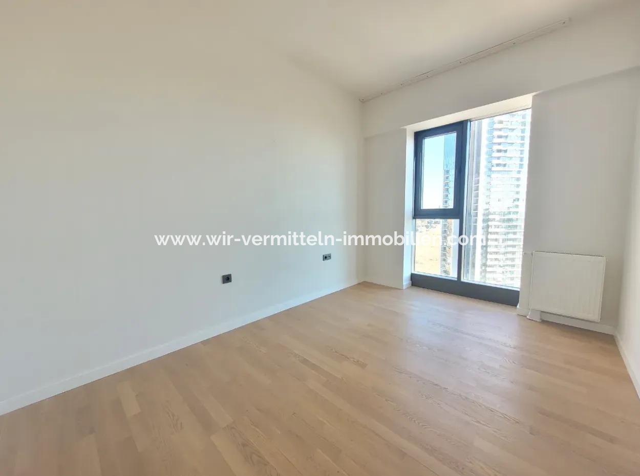 Kiralık Beytepe İncek Bulvar Loft 3+1 110 M² 19.Kat Bulvar Ve Göl Manzaralı