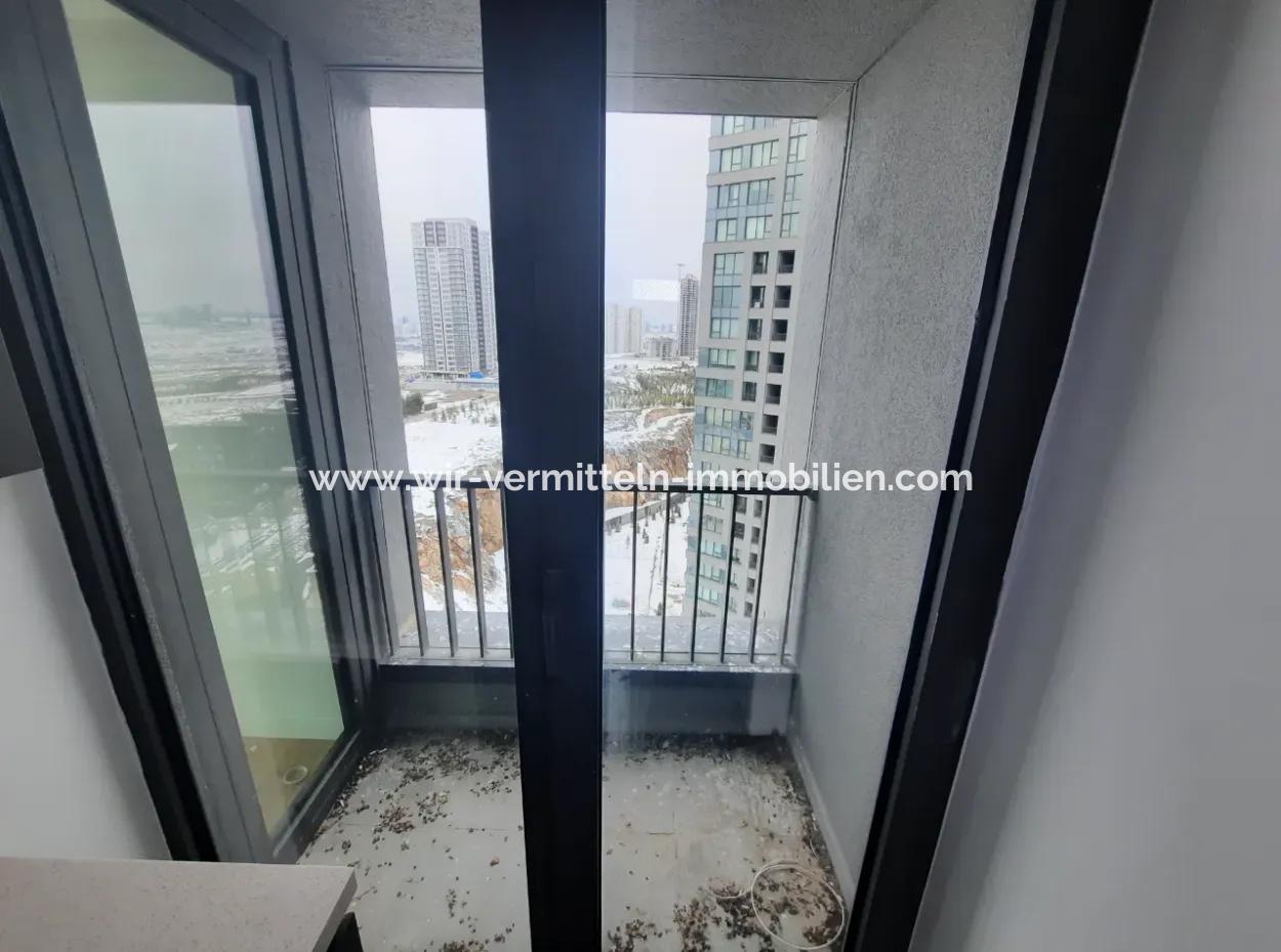 İncek Loft Kiralık 3+1 Şehir Manzaralı 19.Kat Daire