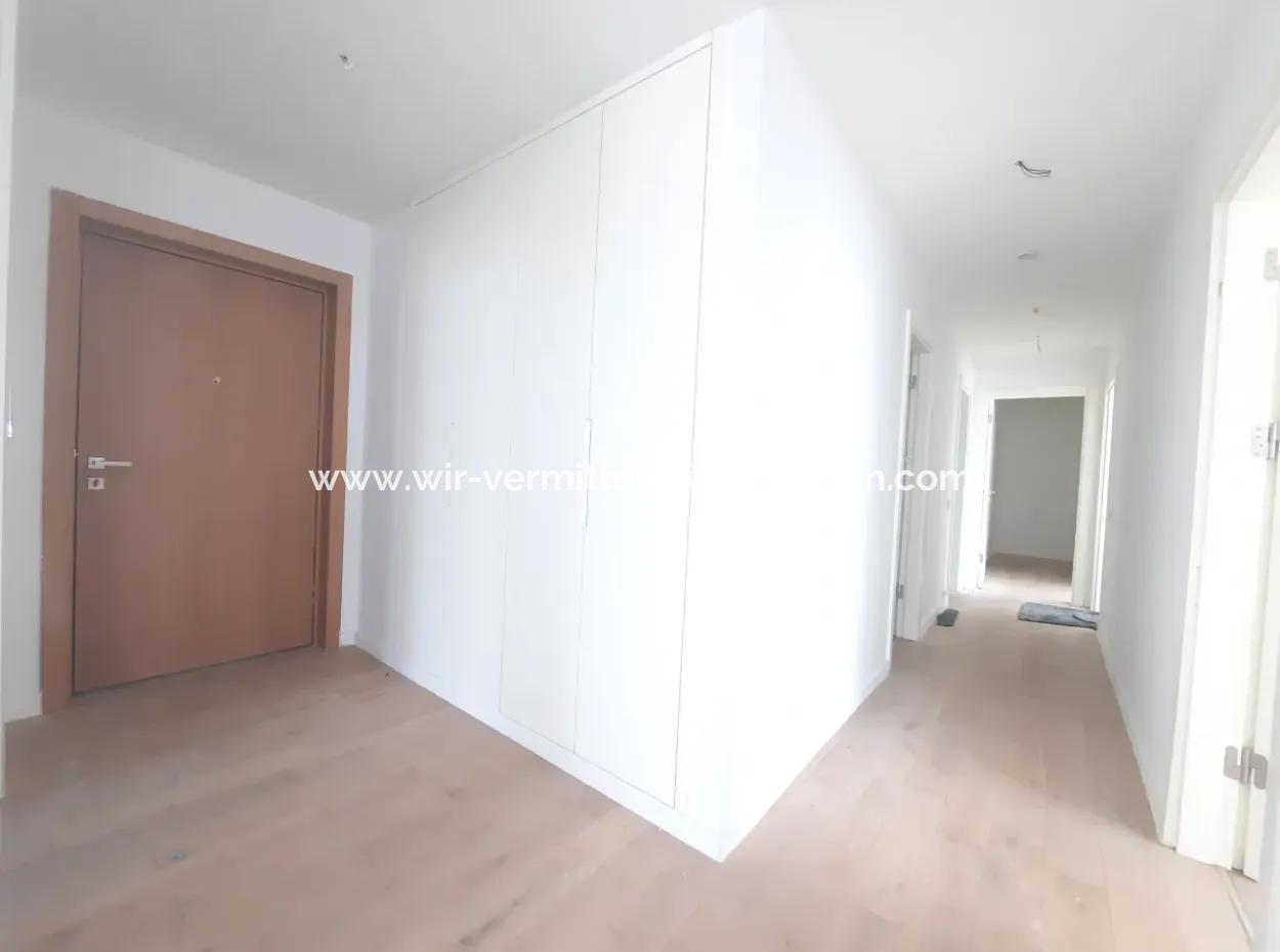İncek Loft Kiralık 3+1 Şehir Manzaralı 19.Kat Daire