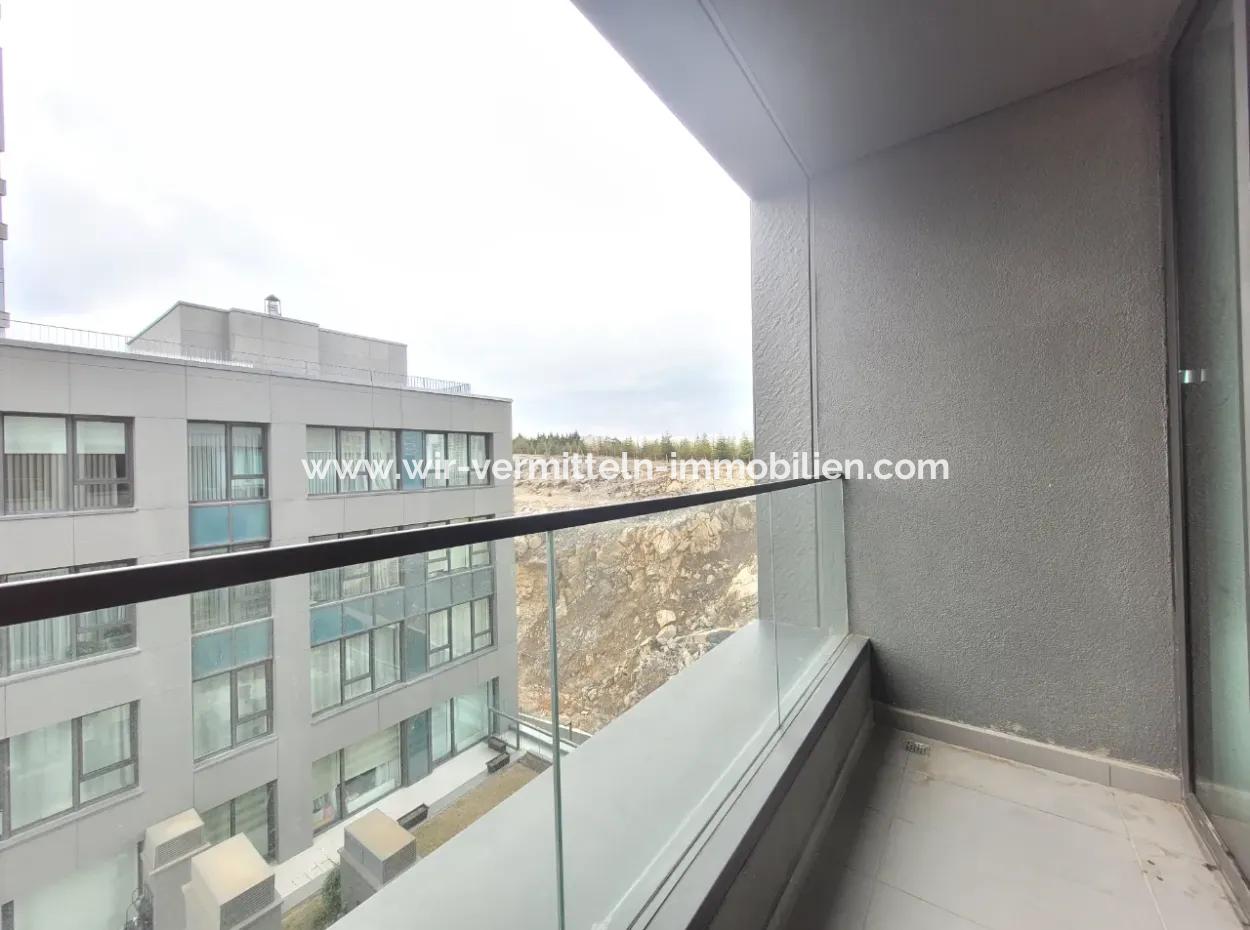 İncek Loft Satılık 3+1 110 M²  Peyzaj Manzaralı Daire