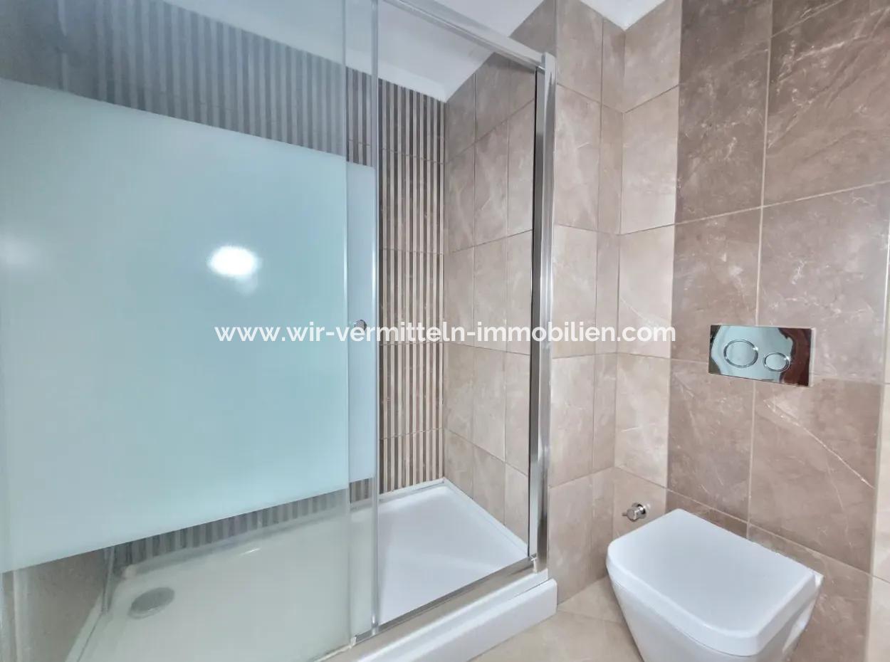 Boş İncek Nata'da Satılık 4+1 207 M²  Göl Manzaralı Daire