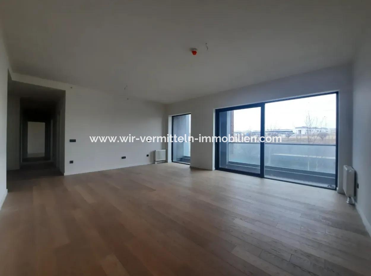 Beytepe İncek Bulvar Loft Satılık 110 M2 2+1  3.Kat Daire