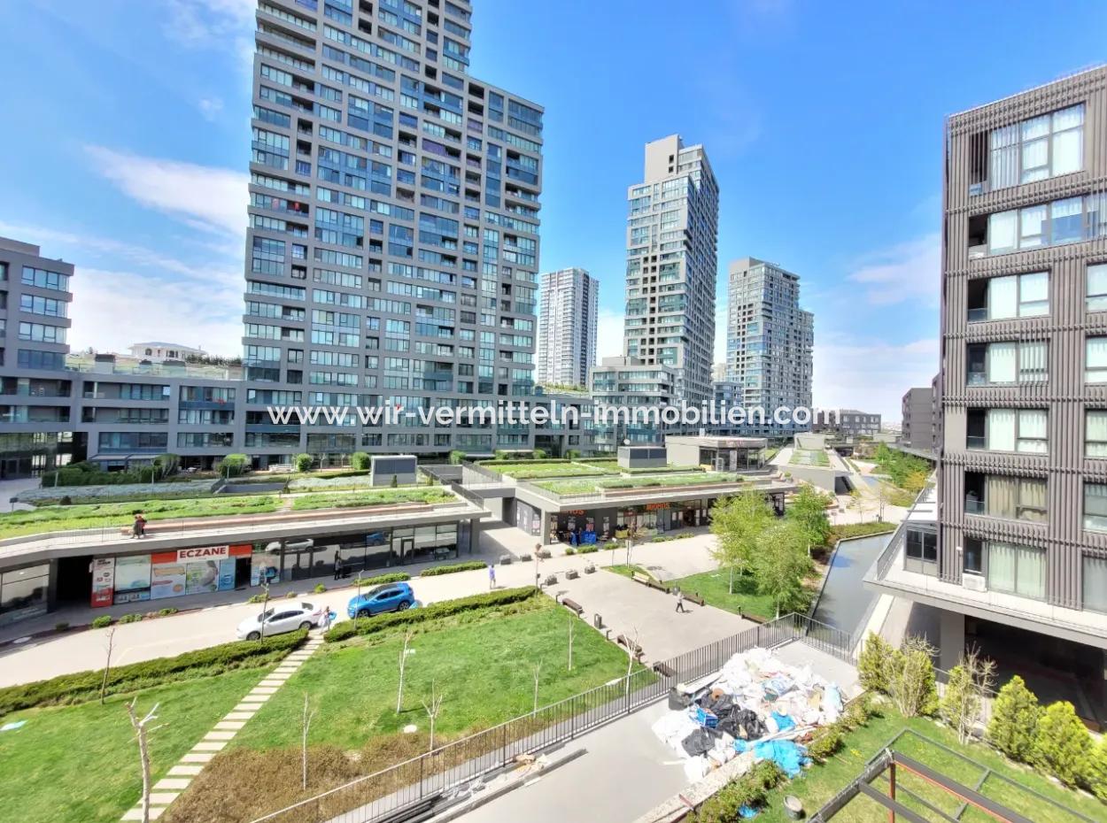 İncek Loft Satılık  3.5+1 140 M² 3.Kat Peyzaj Cephe Daire