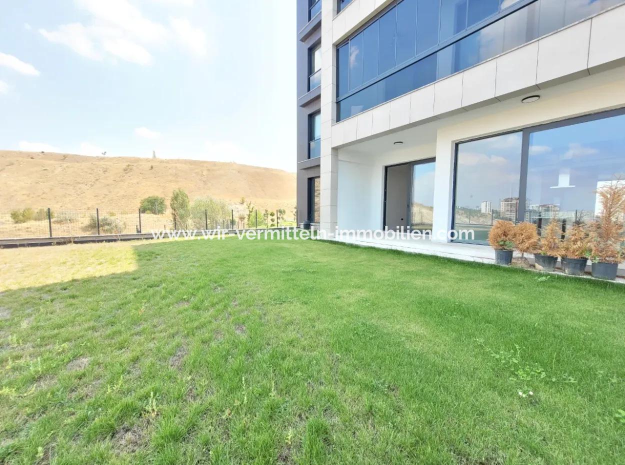 Ankara Çayyolu Alacaatlı Mh. Satılık Viole Sitesi As Royal Prestij Yatay Mimarı Bahçe Katı  4+1 Daire
