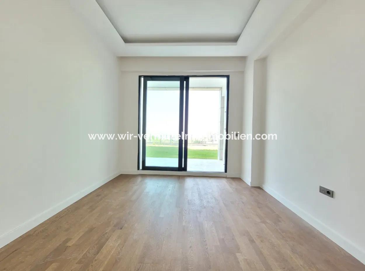 Ankara Çayyolu Alacaatlı Mh. Satılık Viole Sitesi As Royal Prestij Yatay Mimarı Bahçe Katı  4+1 Daire