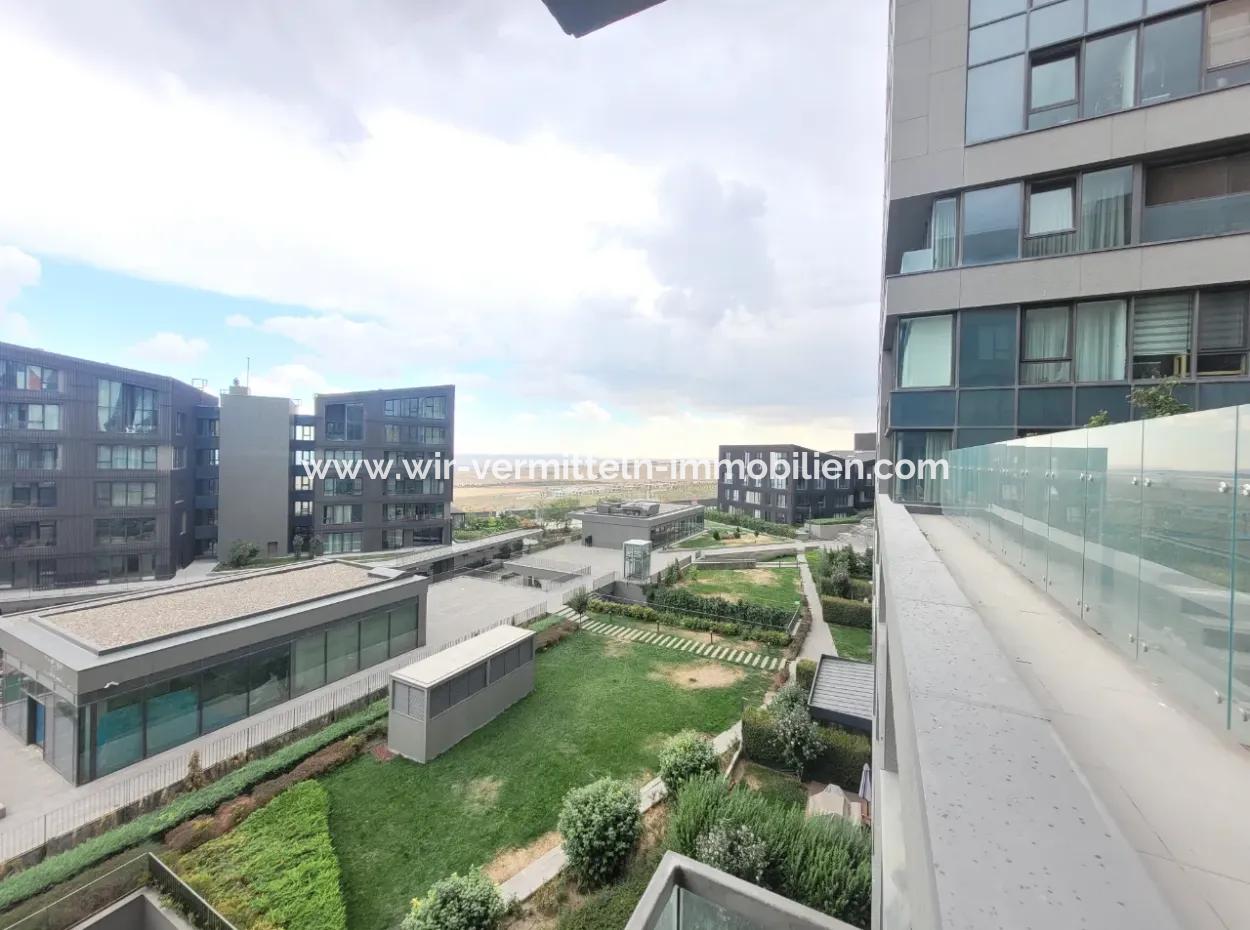 Boş Krediye Uygun İncek Loft Satılık  Teraslı 4+1  Peyzaj Manzaralı 137 M² 4.Kat Daire