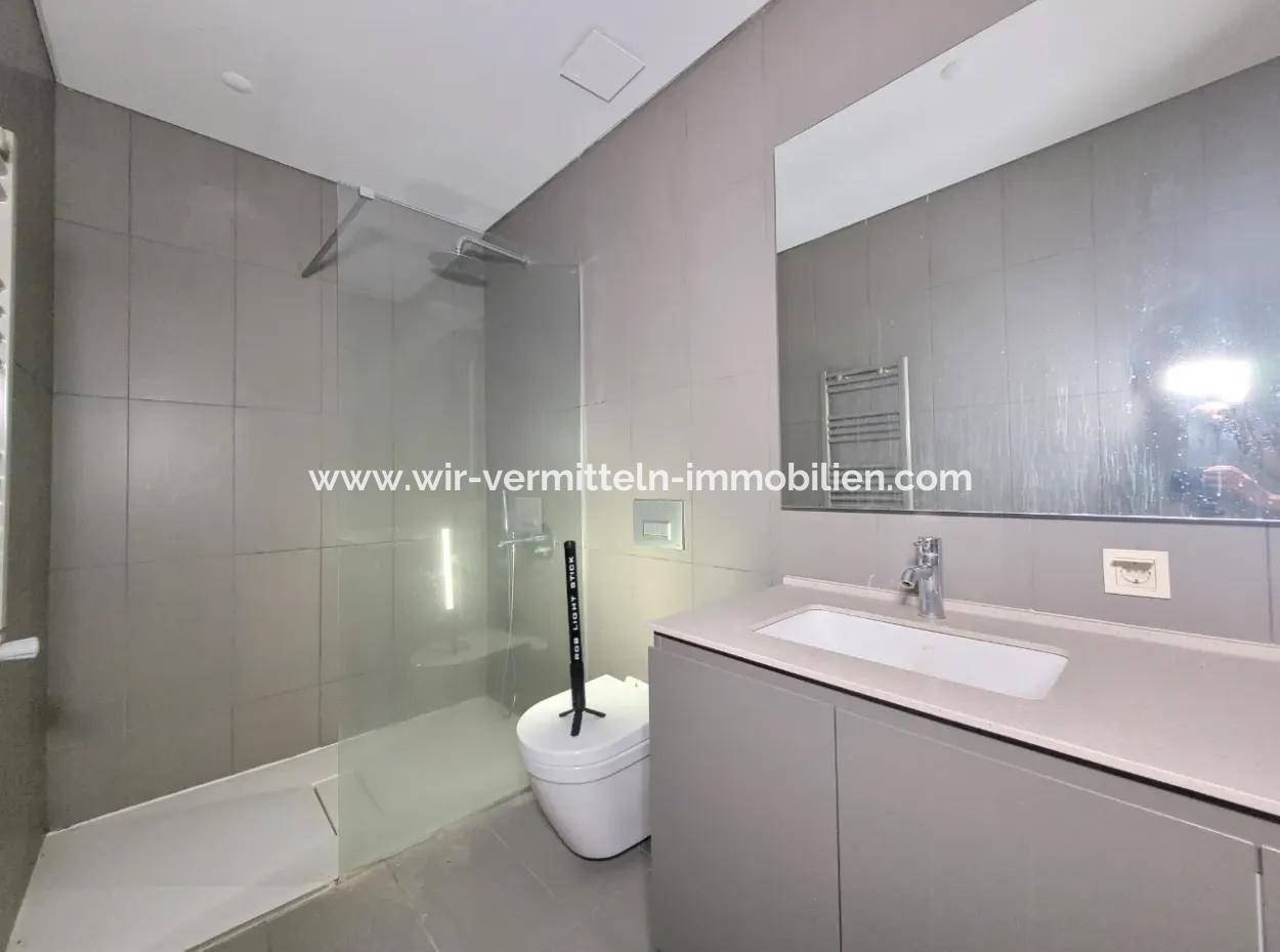 Boş İncek Loft Satılık  Teraslı 4+1  Mogan Manzaralı 146 M² 1.Kat Daire