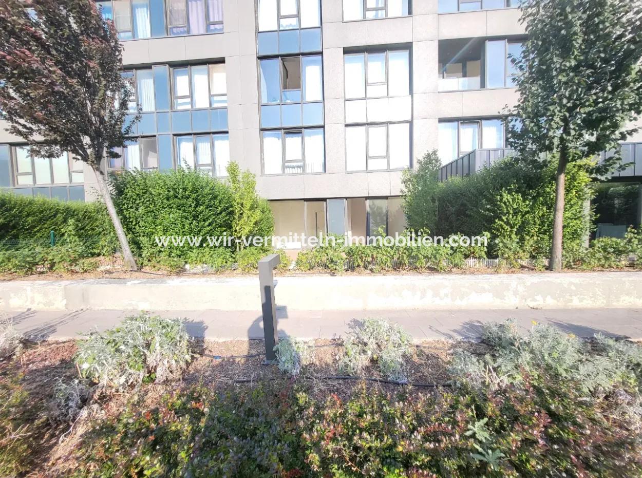 Krediye Uygun Boş İncek Loft Satılık 2,5+1 Peyzaj Manzaralı Bahçe Katı Daire 2 Bahçeli