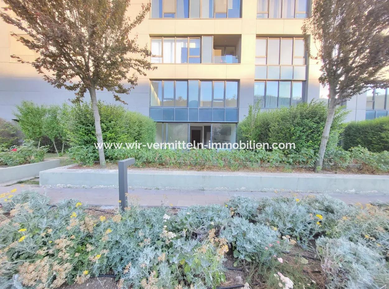 Kiracısız İncek Loft Satılık  2+1 Bahçe Dubleks Şehir Manzaralı Daire