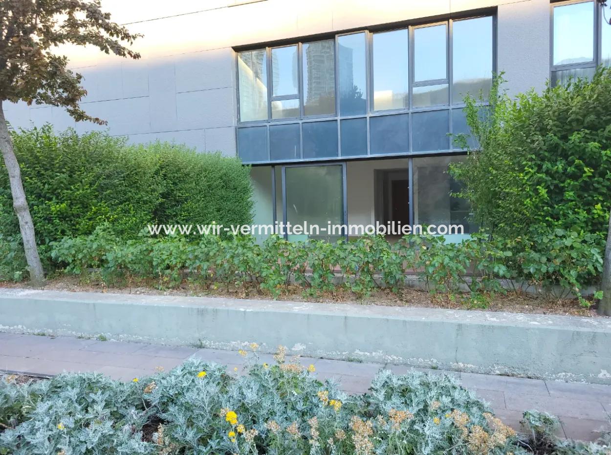 Kiracısız İncek Loft Satılık  2+1 Bahçe Dubleks Şehir Manzaralı Daire