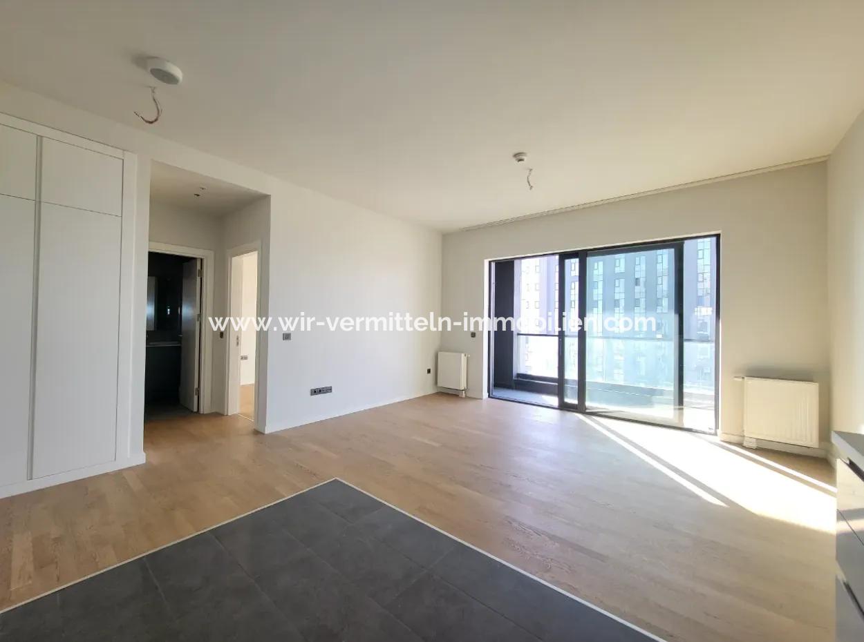 Kiralık Beytepe İncek Bulvar Loft Satılık 1+1 45 M² 18.Kat Daire