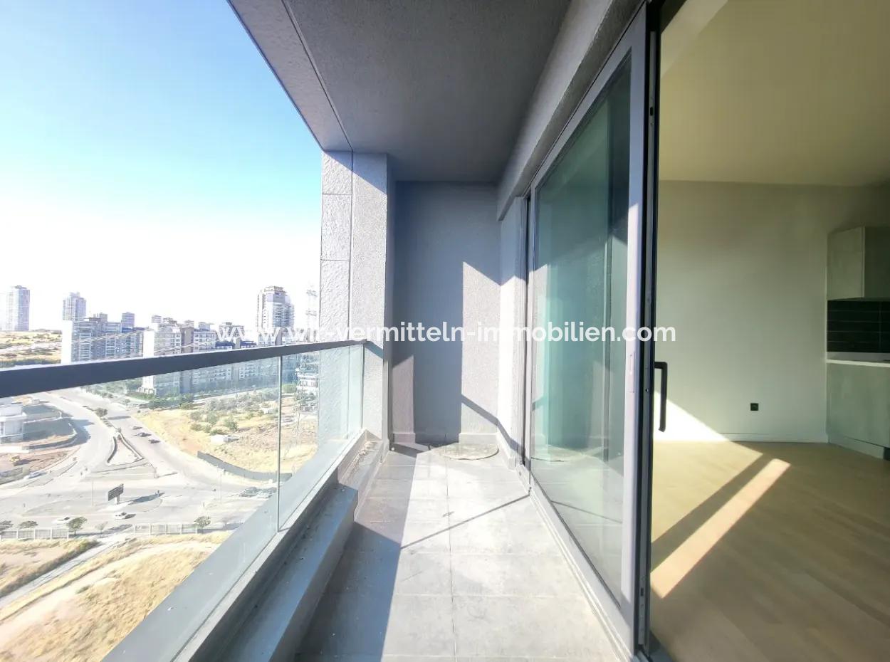 Kiralık Beytepe İncek Bulvar Loft Satılık 1+1 45 M² 18.Kat Daire