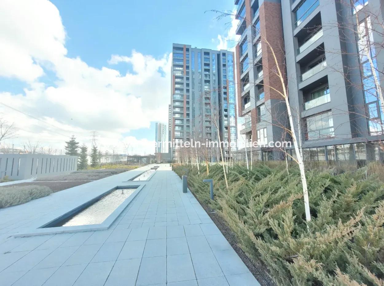 Kiralık Beytepe İncek Bulvar Loft Satılık 1+1 45 M² 18.Kat Daire