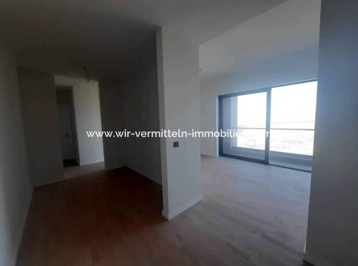 Beytepe İncek Bulvar Loft Satılık 5+1 12.Kat Kiracısız Daire