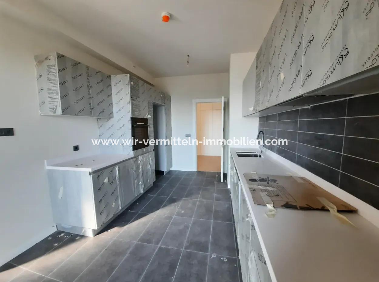 Kiracısız Beytepe İncek Bulvar Loft Satılık 4+1 22.Kat Park Manzaralı Daire