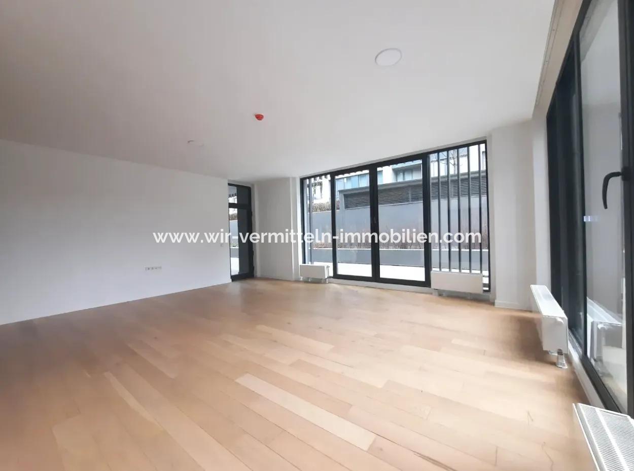 İncek Loft Satılık Teraslı  3,5+1 Peyzaj Manzaralı Kiracısız Daire