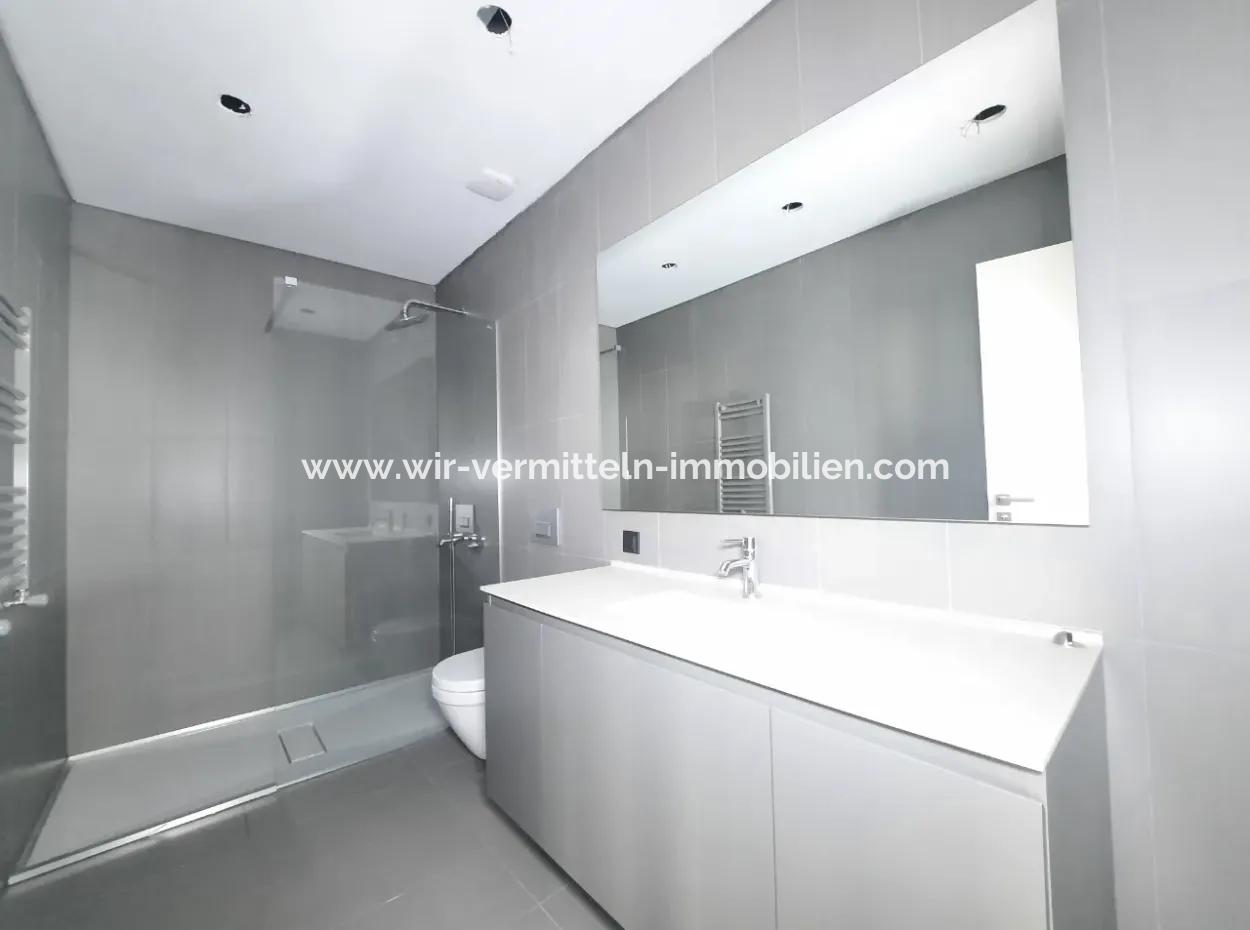 İncek Loft Satılık  5,5+1 Dubleks  Göl Manzaralı Kiracısız Daire