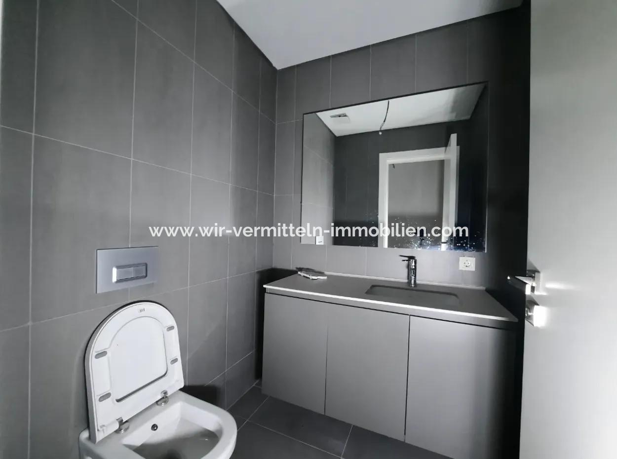 İncek Loft Satılık  4+1  Peyzaj Manzaralı  180 M² 2.Kat Daire