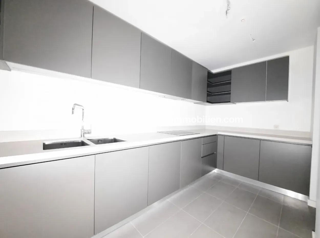 İncek Loft Satılık  4+1  Peyzaj Manzaralı  180 M² 2.Kat Daire